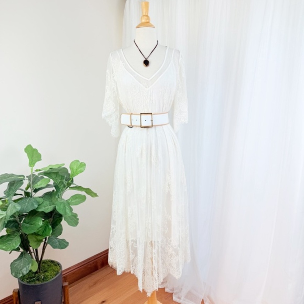 💋Abercrombie and Fitch Elegant White Lace Dress size S